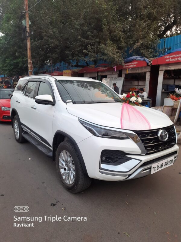 Rent Toyota Fortuner