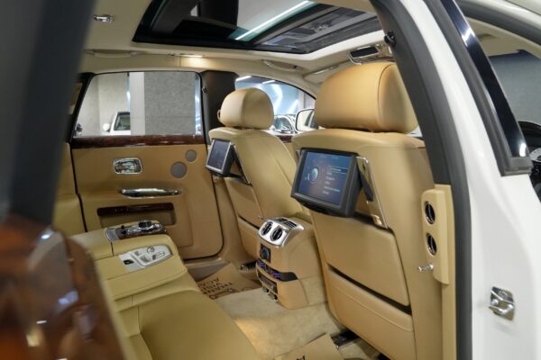 Rolls-Royce Ghost Rental in Delhi NCR | Weddings, Corporate & Luxury Travel - Image 7
