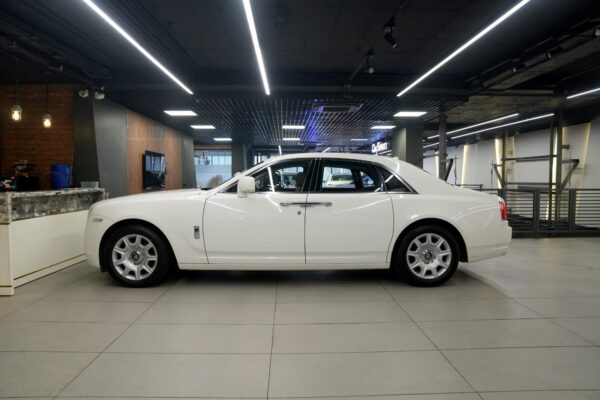 Rolls-Royce Ghost Rental in Delhi NCR | Weddings, Corporate & Luxury Travel - Image 3