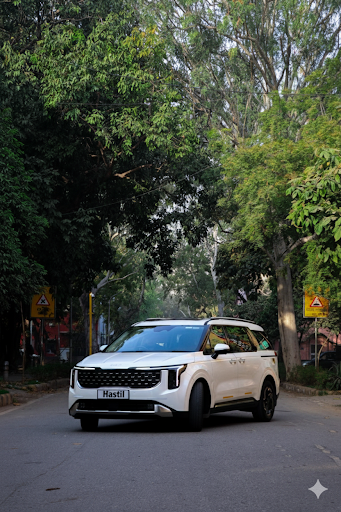 Kia-Carnival-2025-White-Hastil.com_